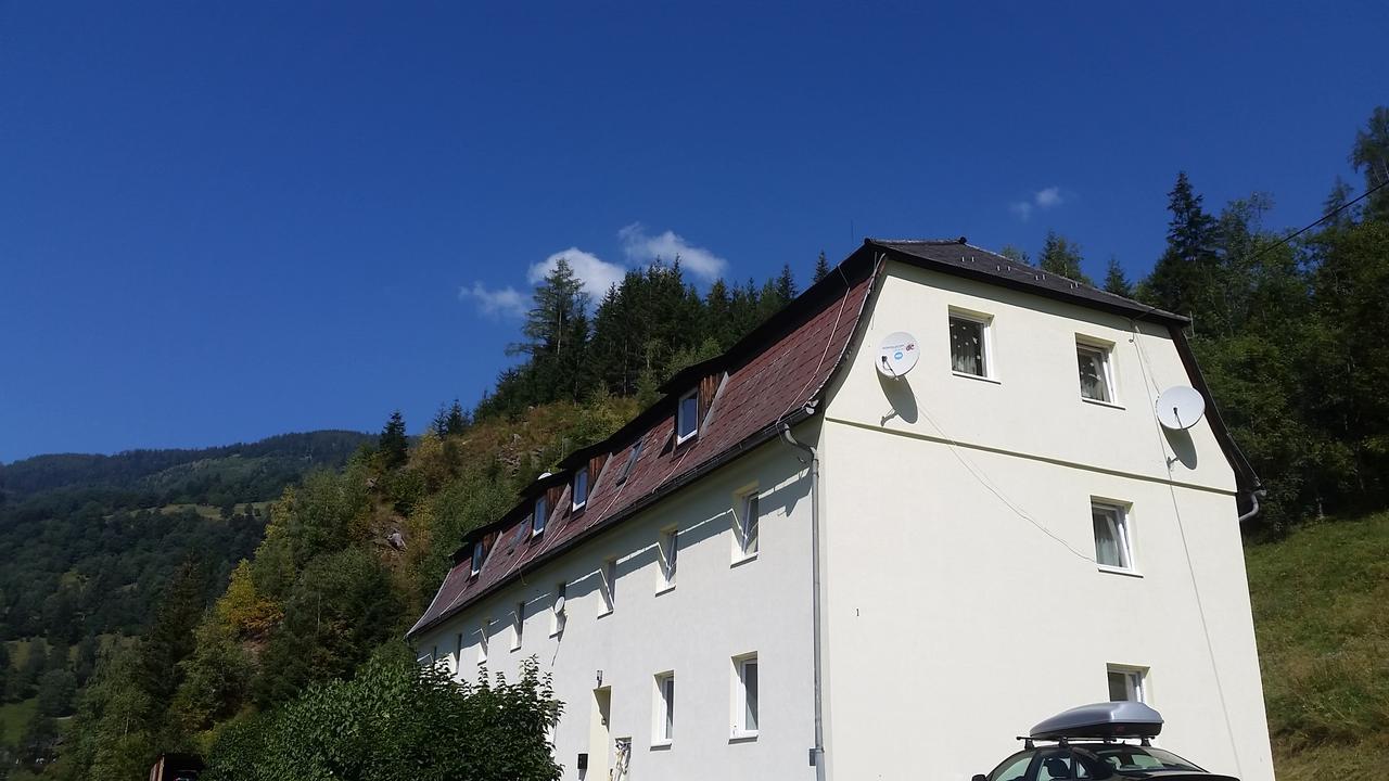 Luxury Apartment Ramingstein Екстер'єр фото